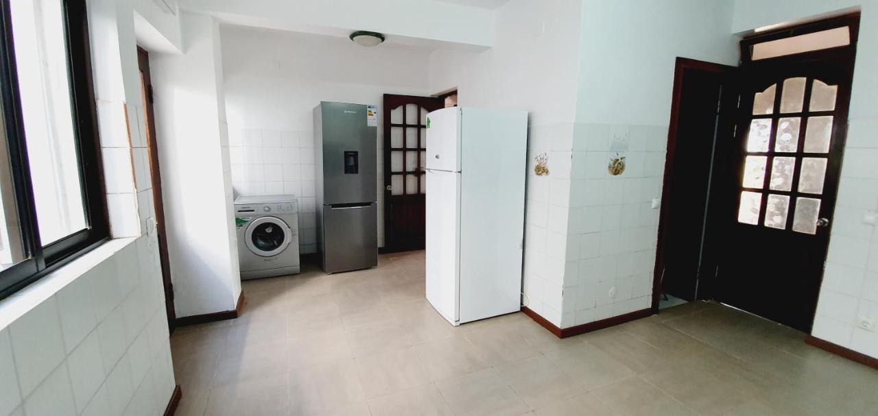 פראייה Kelly Guest House מראה חיצוני תמונה