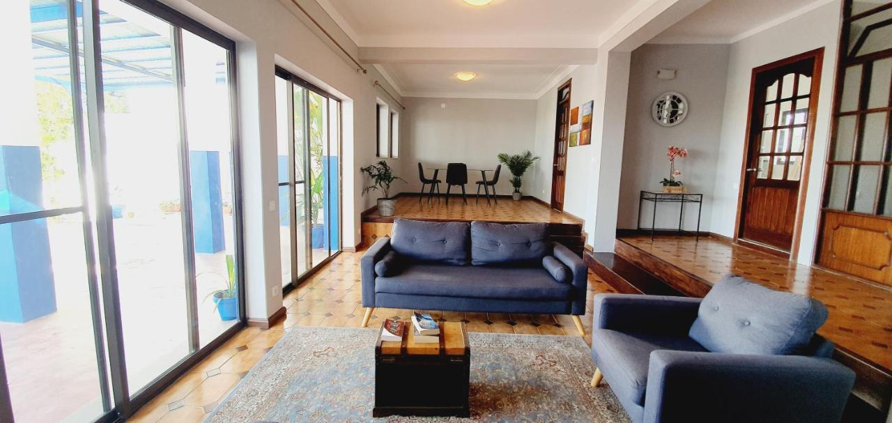 פראייה Kelly Guest House מראה חיצוני תמונה