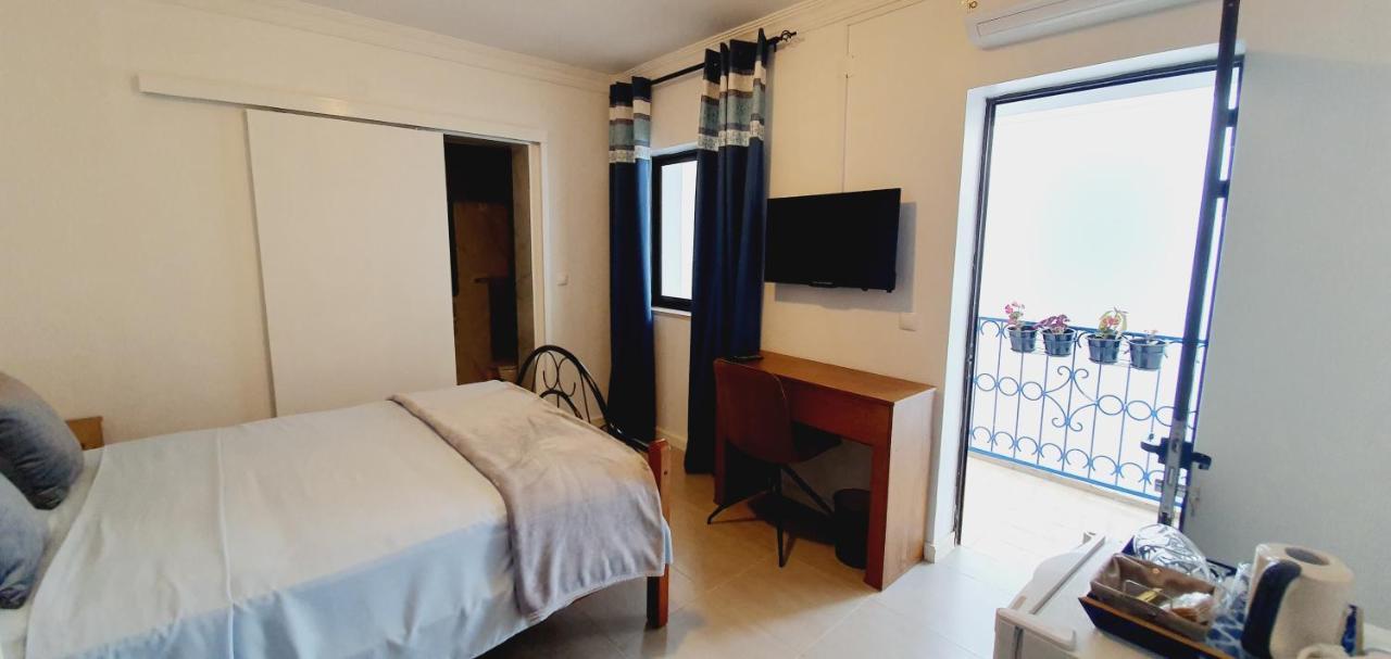 פראייה Kelly Guest House מראה חיצוני תמונה