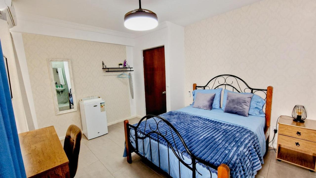 פראייה Kelly Guest House מראה חיצוני תמונה