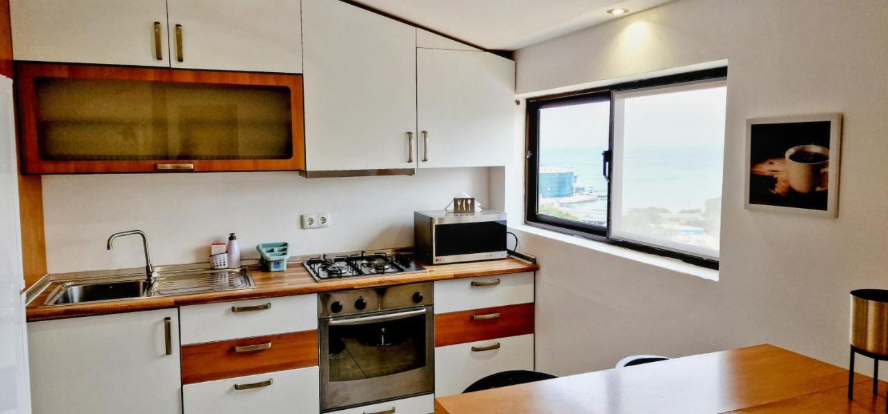 פראייה Kelly Guest House מראה חיצוני תמונה